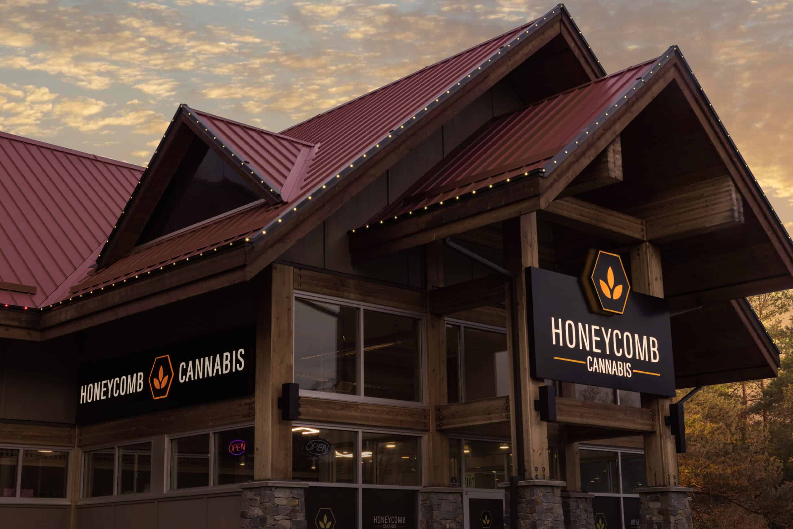 Honeycomb Cannabis signage by The Sign Pad in Langford BC