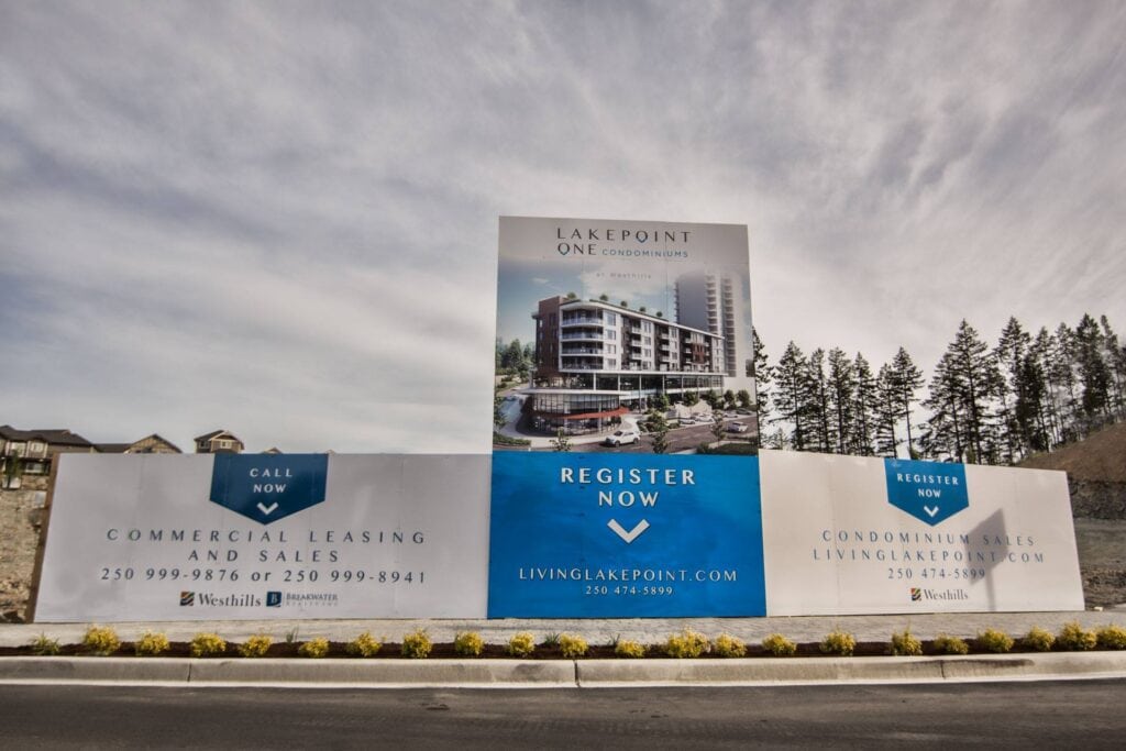 Custom commercial sign for Lakepoint One in Victoria.