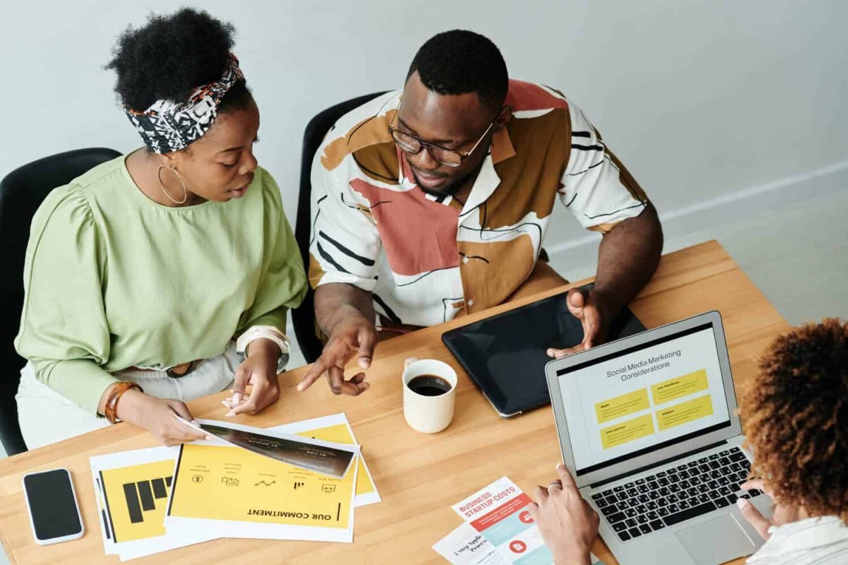 Sign Pad for custom signage and vehicle wraps in Victoria. Perfect for business branding and marketi.